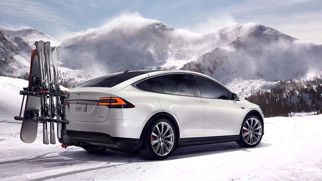 Een trekhaak op je Tesla: alles wat je moet weten